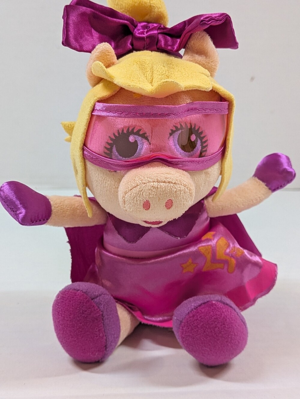 Muppet Babies Plush, Super Fabulous Piggy Disney